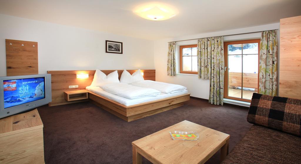 Tarlack Appartements Huetten 34 Leogang Ruang foto