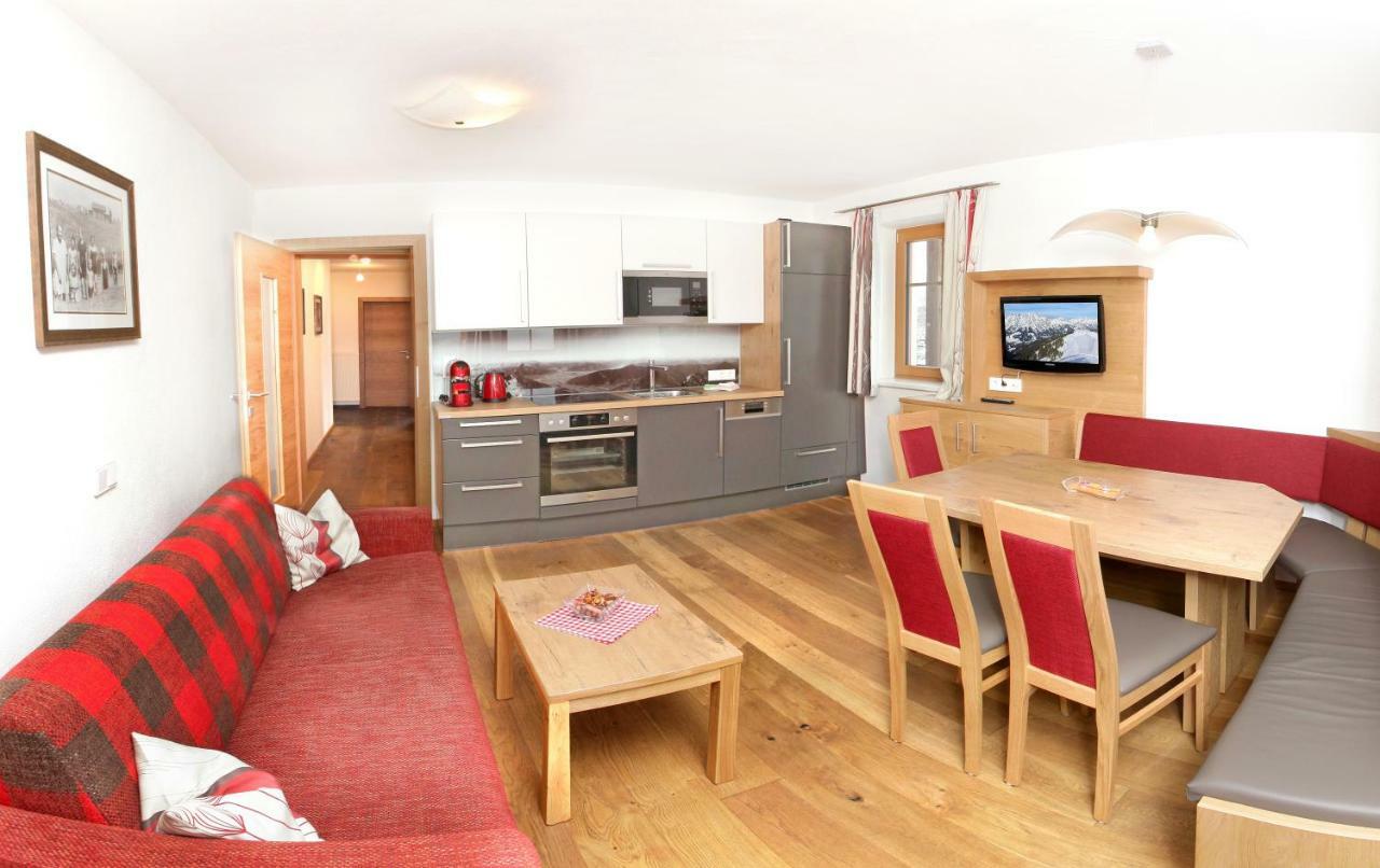 Tarlack Appartements Huetten 34 Leogang Bagian luar foto